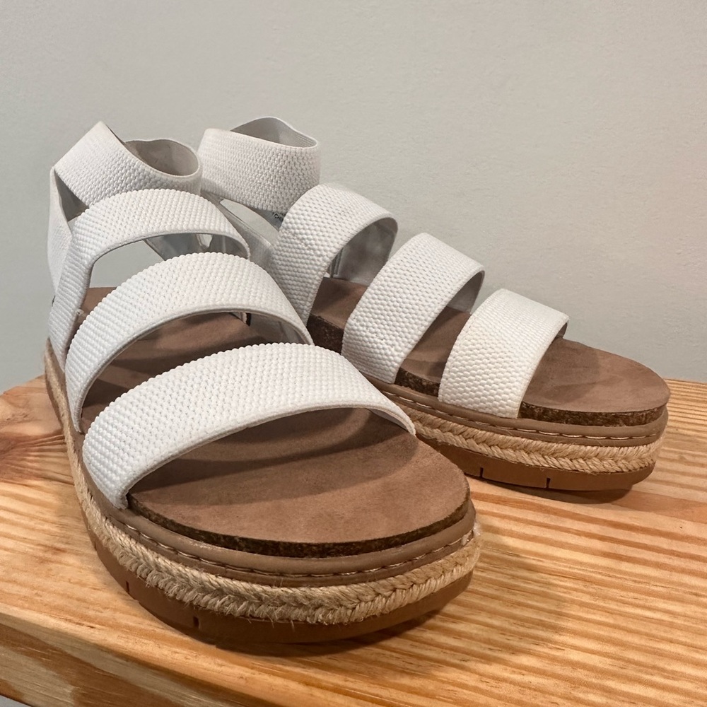 Madden Girl White and Brown Multi-Strap Sandals